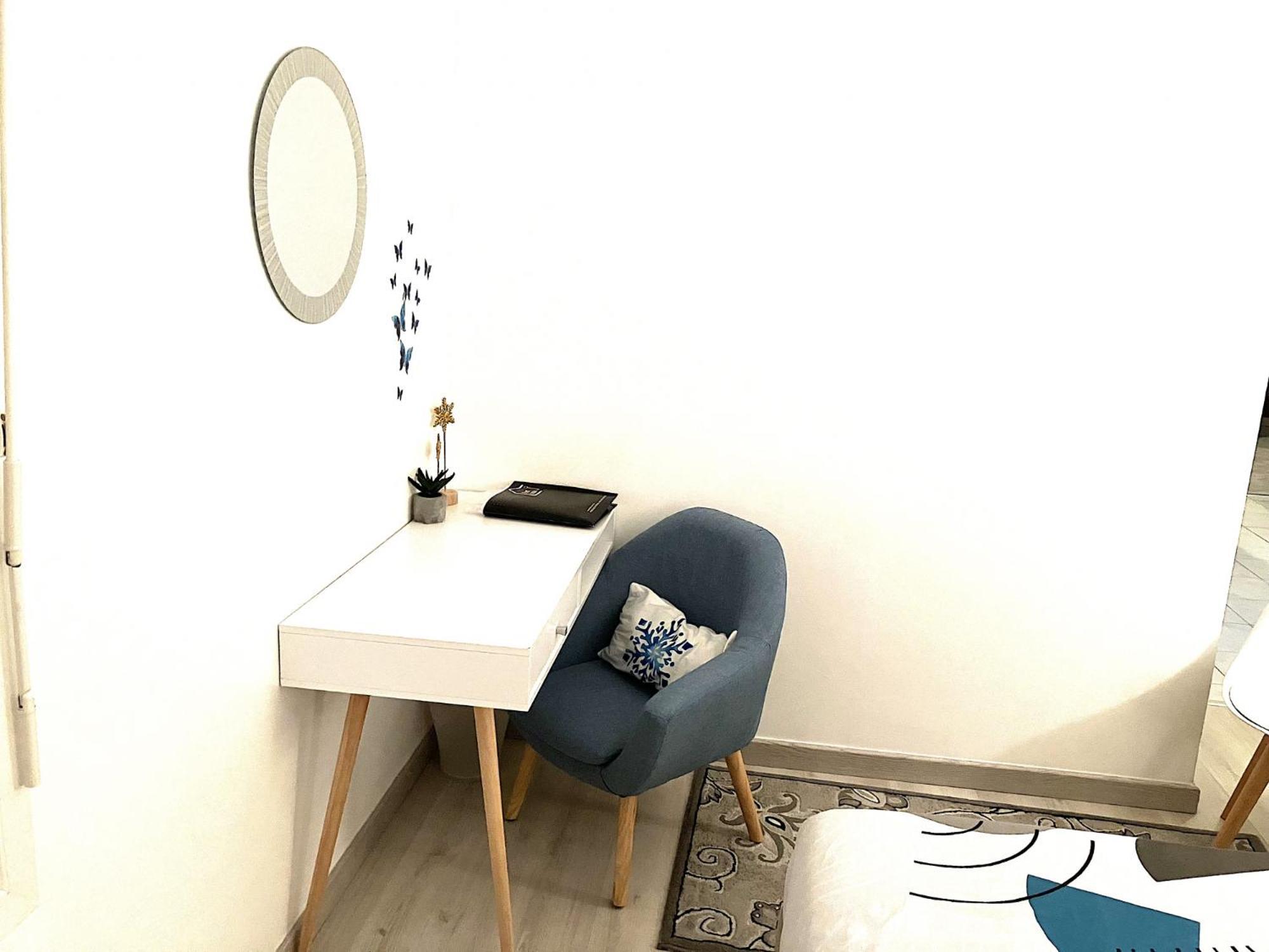 Snowqueen Hotel Apartment Paris-Disney Chelles  Exterior foto